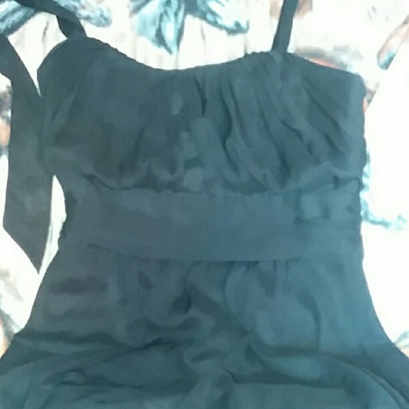 Dress - Picture 2 of 6